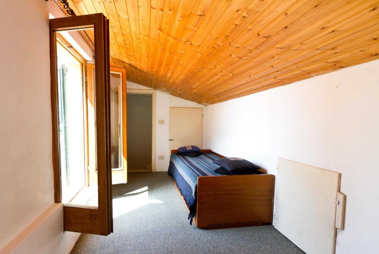 Tuscan Sun Villa Florence Room photo